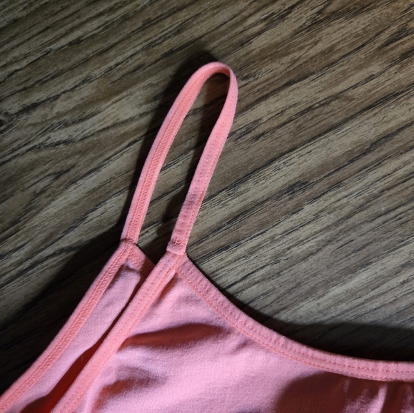 NWOT (3) Worthington Tanks - Picture 3 of 4